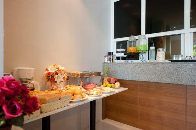 Rama Kata Beach Hotel מראה חיצוני תמונה
