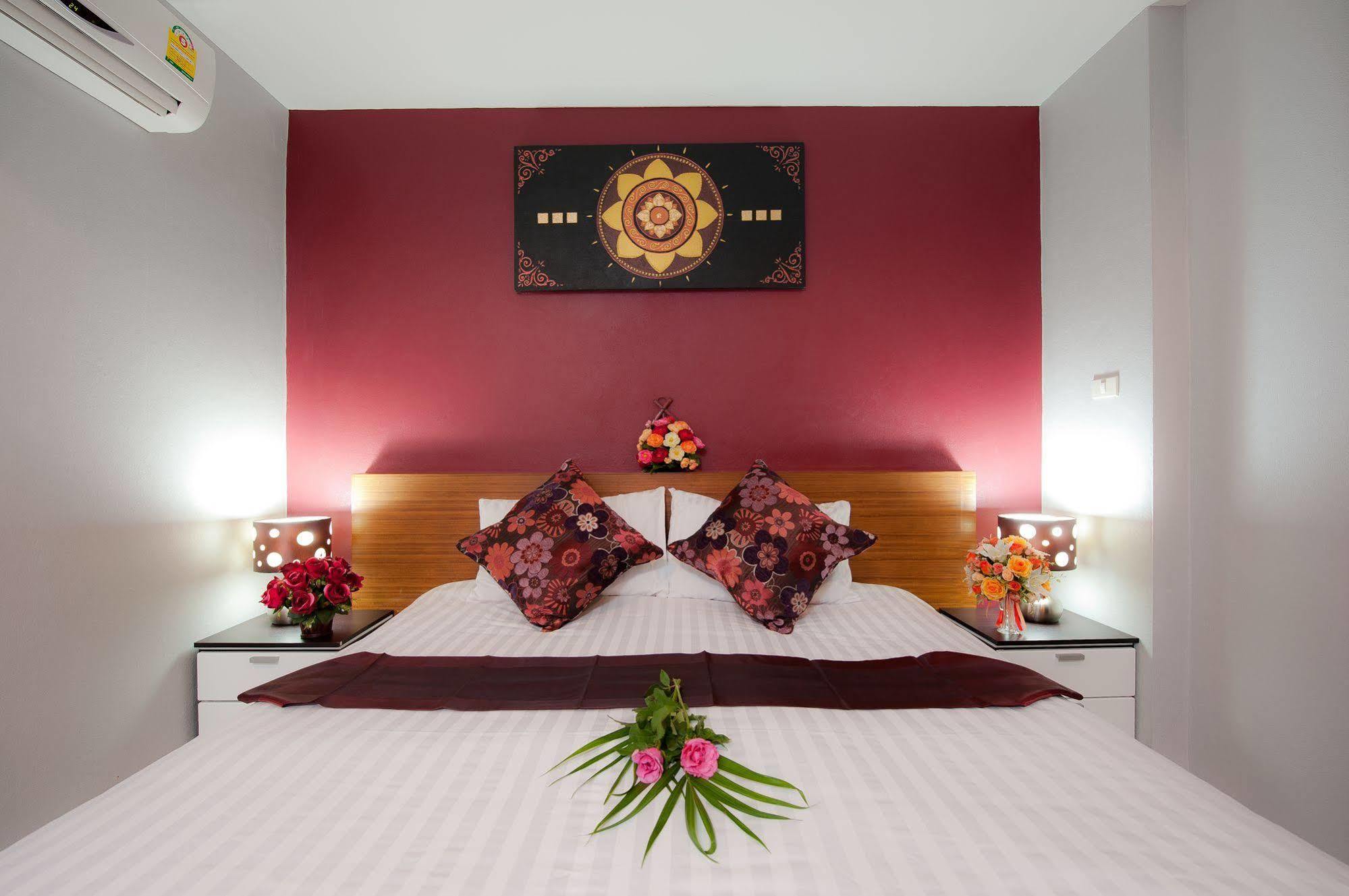 Rama Kata Beach Hotel מראה חיצוני תמונה