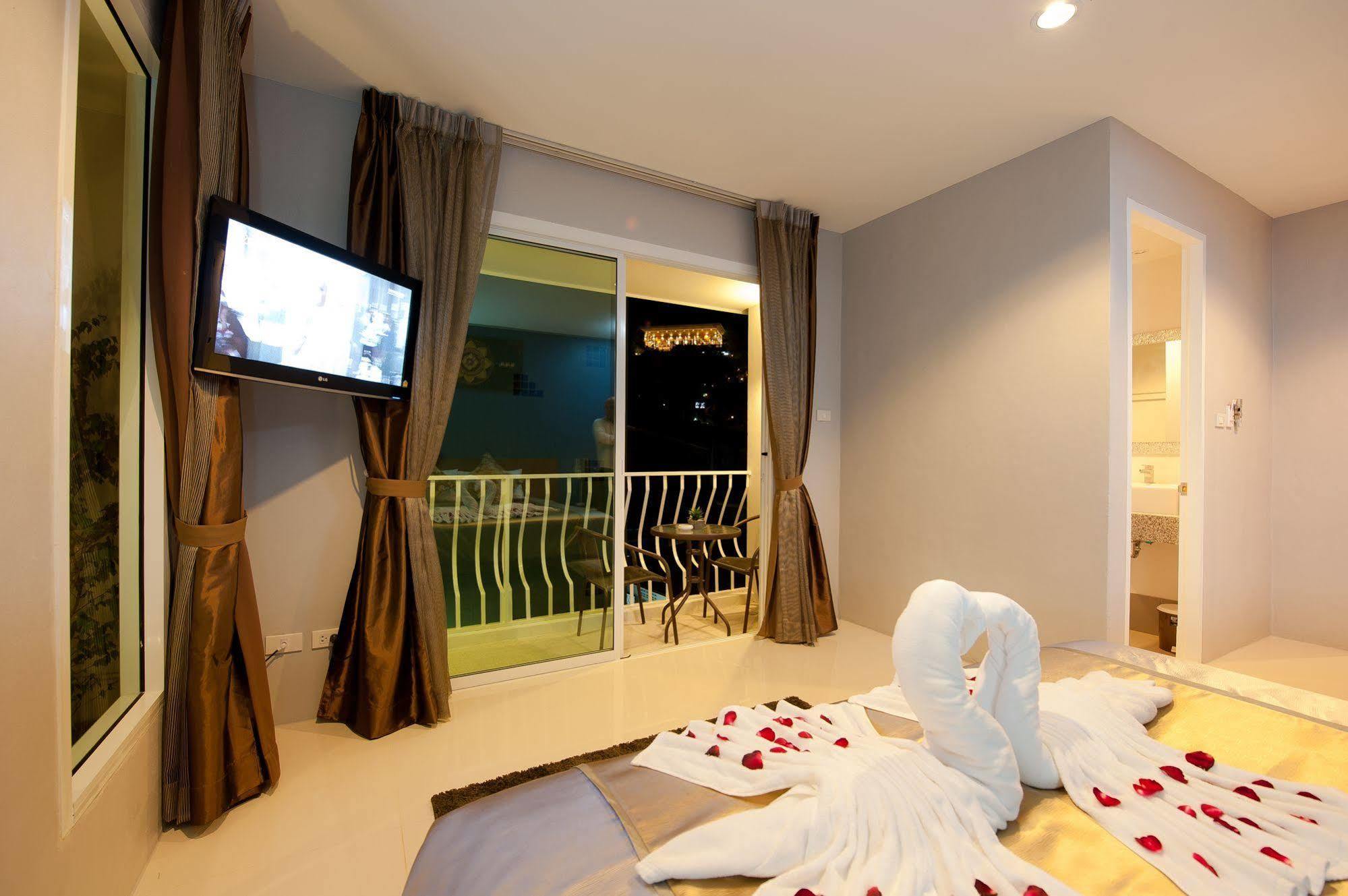 Rama Kata Beach Hotel מראה חיצוני תמונה